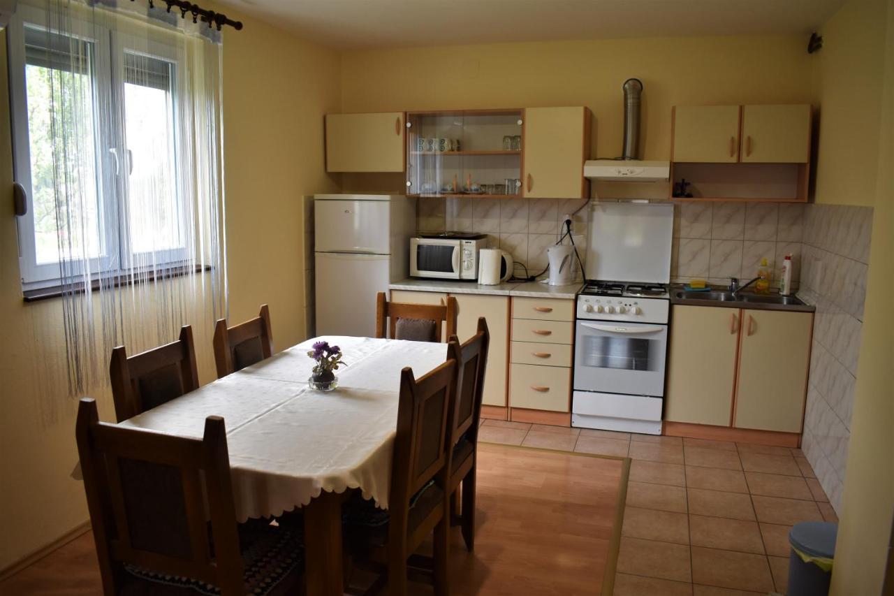 Apartments Sabljak Rakovica Εξωτερικό φωτογραφία