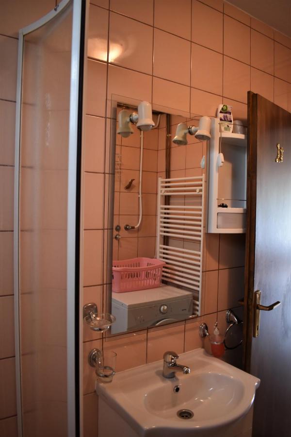 Apartments Sabljak Rakovica Εξωτερικό φωτογραφία