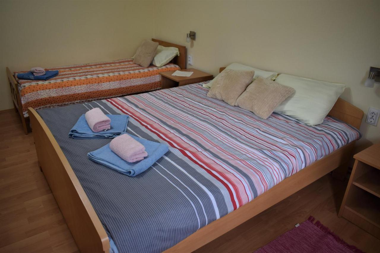 Apartments Sabljak Rakovica Εξωτερικό φωτογραφία
