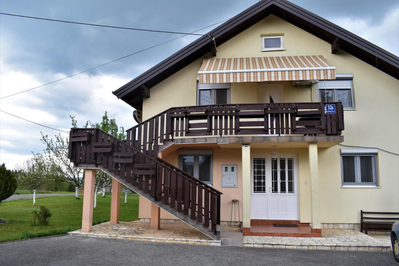 Apartments Sabljak Rakovica Εξωτερικό φωτογραφία