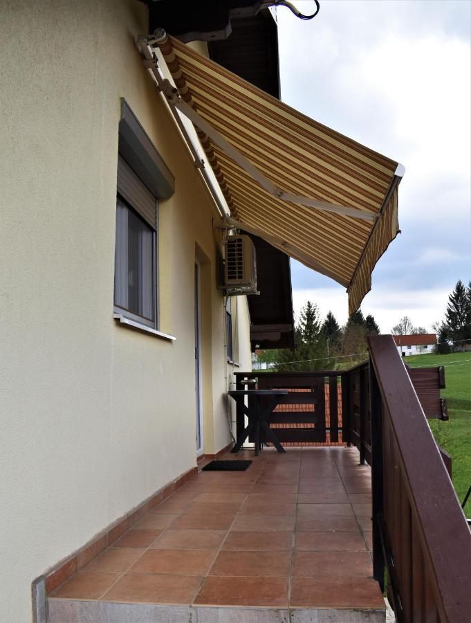 Apartments Sabljak Rakovica Εξωτερικό φωτογραφία