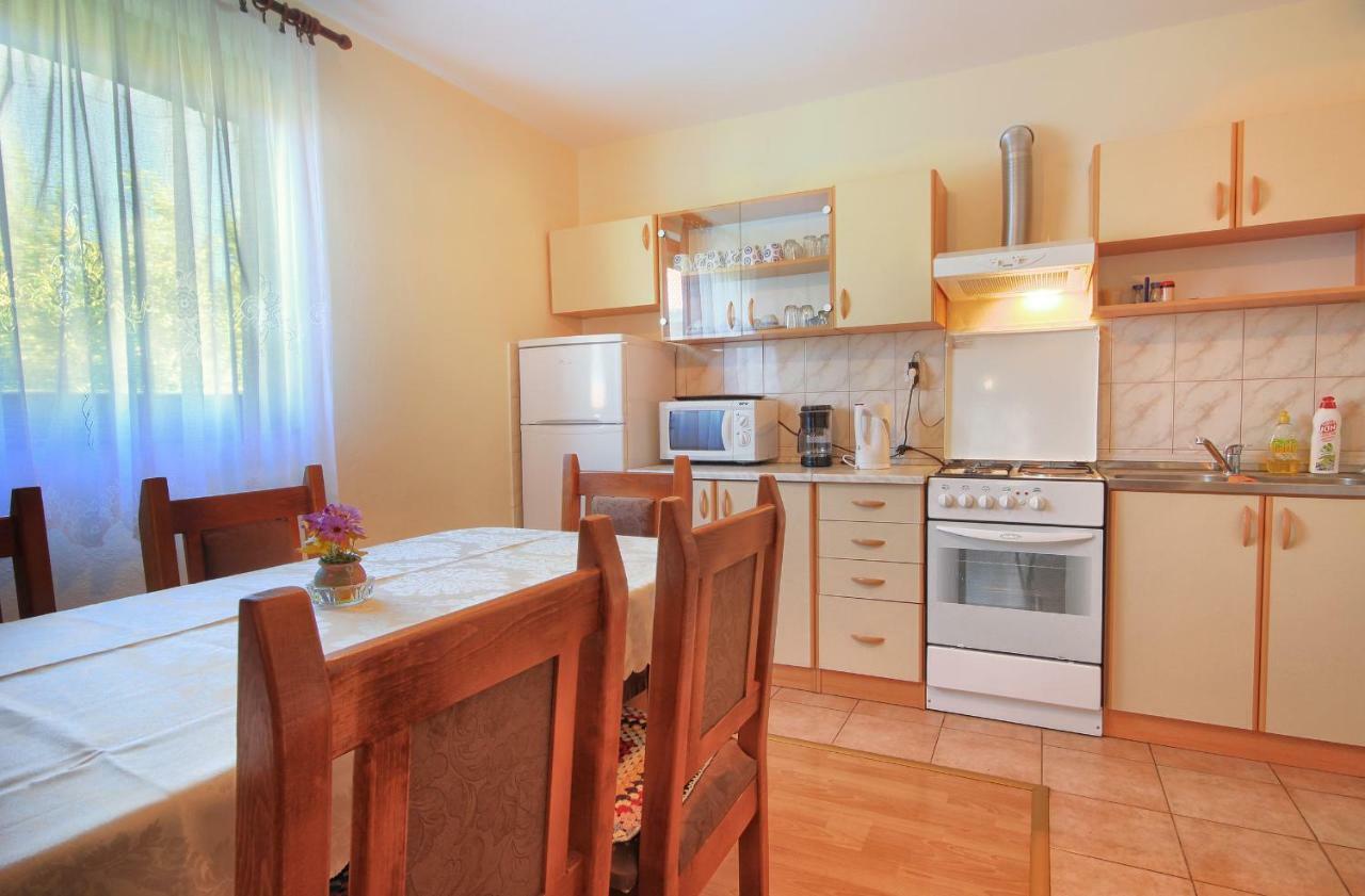 Apartments Sabljak Rakovica Εξωτερικό φωτογραφία